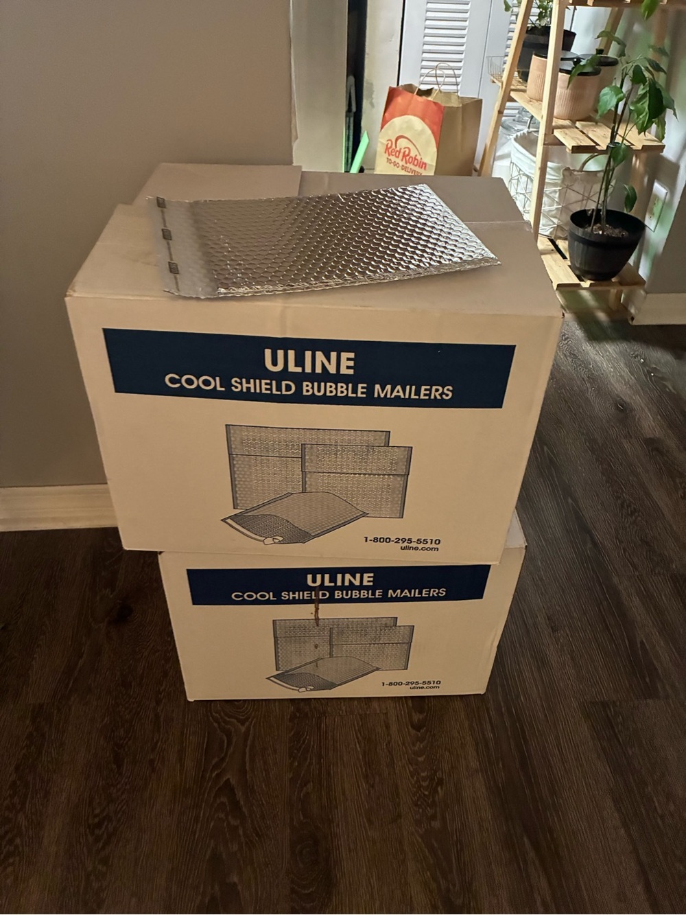 ULINE Silver Cool Shield Bubble Mailers - Insulated Shipping Envelopes 4 boxes